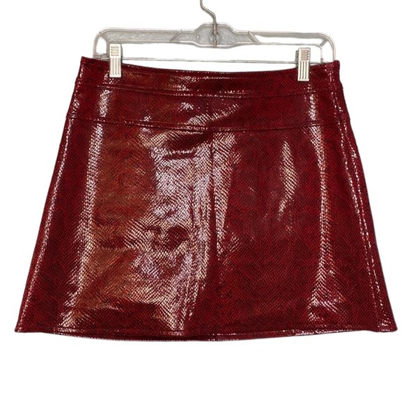 Zara Red Faux Snakeskin Mini Skirt - Picture 2 of 8